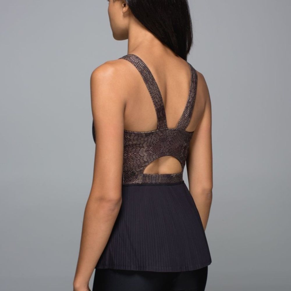 Lululemon City Tank golden godess cashew multi black pleat racerback 8